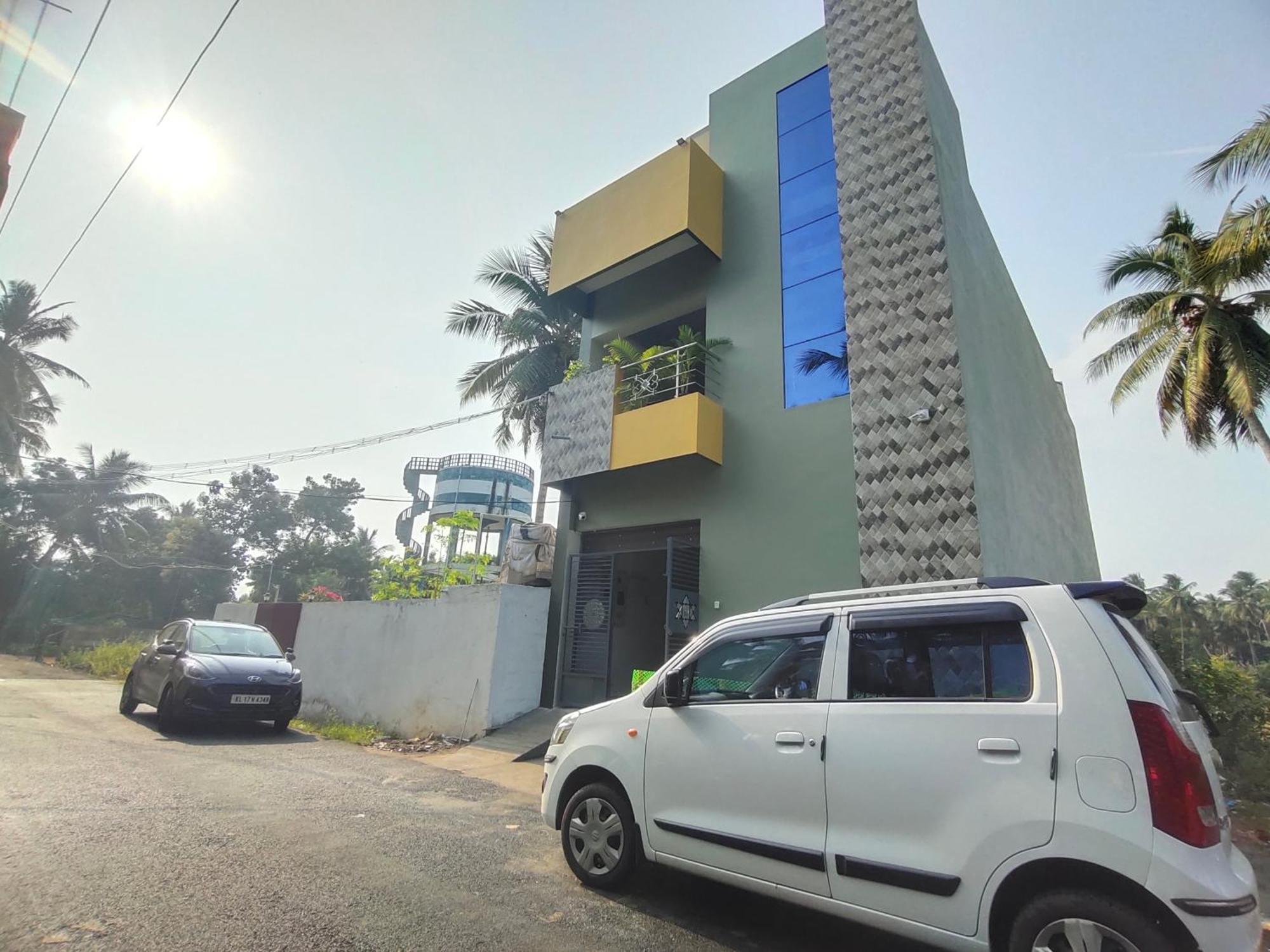 Pv Inn Pondicherry Luaran gambar